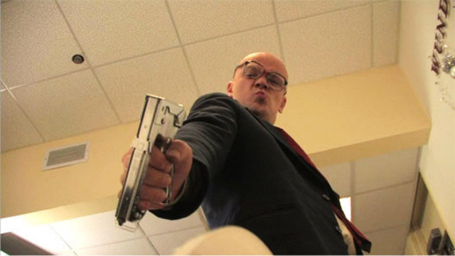 Степлер против вентилятора