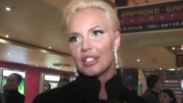 Маша Малиновская поздравляет с Новым годом