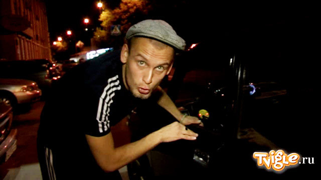 Репер Сява рассекает на «Пятерке»