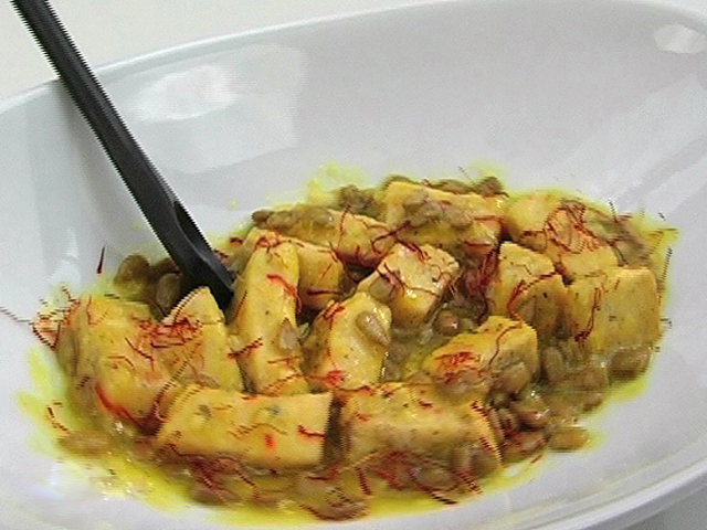 Тушеная рыба-меч